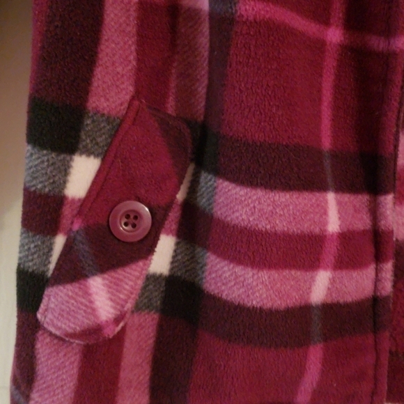 𝅺old Navy Plaid Fleece Jacket - Picture 2 of 8